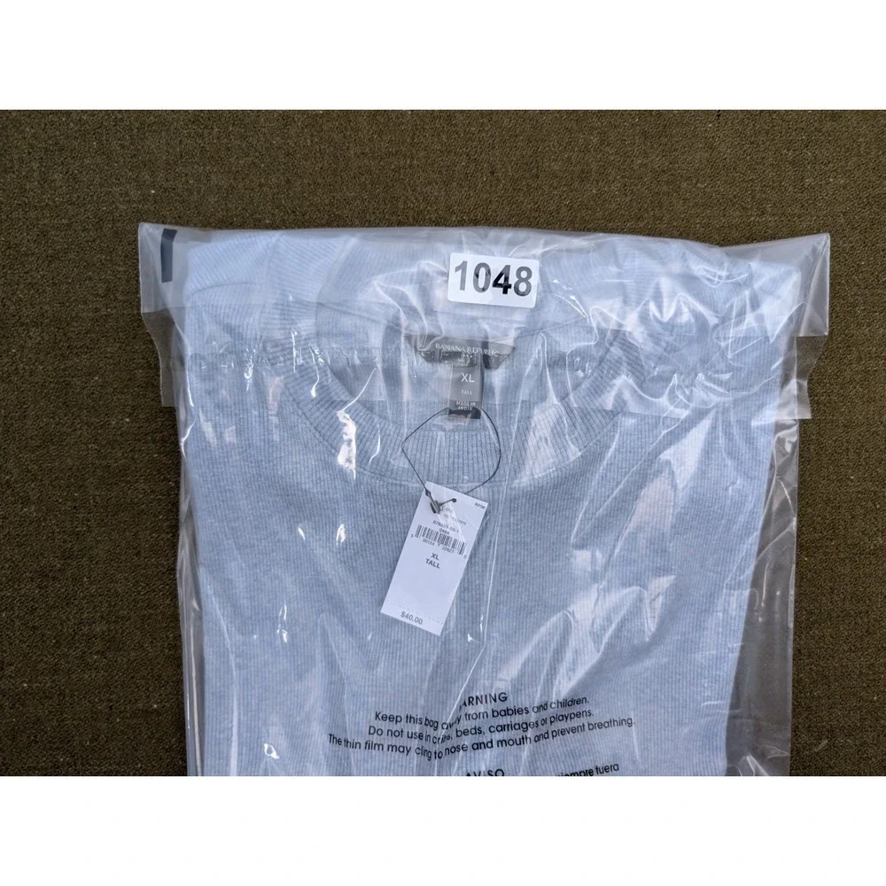 Light Blue Banana Republic Textured Crewneck T-shirt Sweater Size XL New